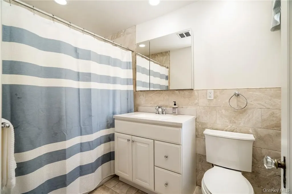 19 Hamilton Road Scarsdale NY 10583