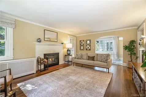 19 Hamilton Road Scarsdale NY 10583