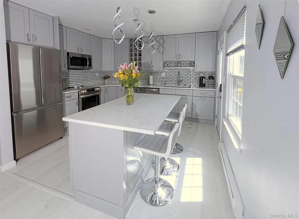 225 Kingston Drive Ridge NY 11961