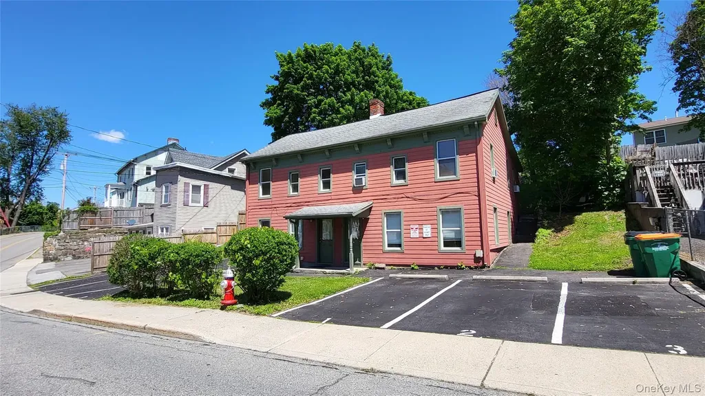 94 E Main Street Beacon NY 12508