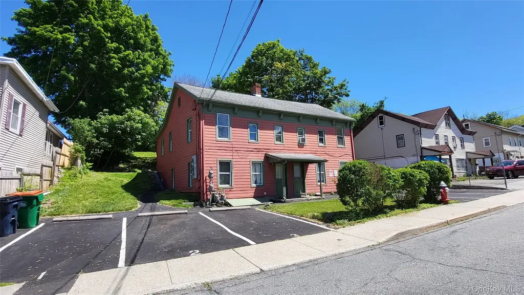 94 E Main Street Beacon NY 12508