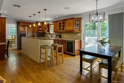 17 Byram Lake Road Armonk NY 10504
