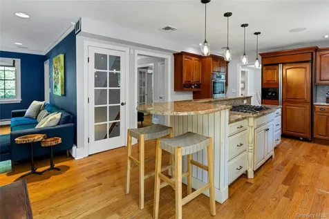17 Byram Lake Road Armonk NY 10504