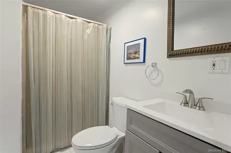 17 Byram Lake Road Armonk NY 10504