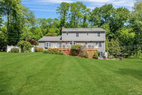 17 Byram Lake Road Armonk NY 10504