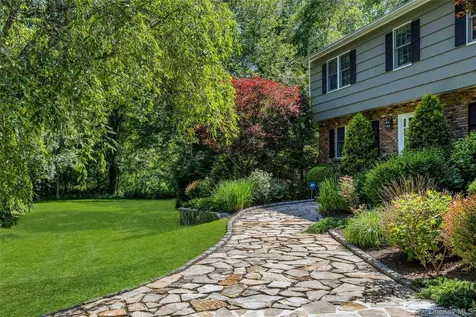 17 Byram Lake Road Armonk NY 10504