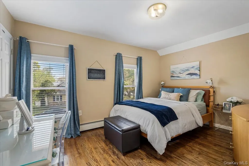 77 Scudder Avenue Copiague NY 11726