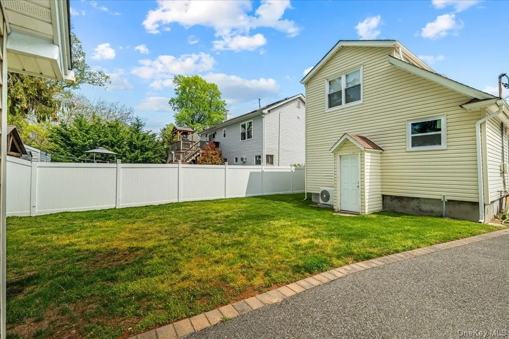 77 Scudder Avenue Copiague NY 11726