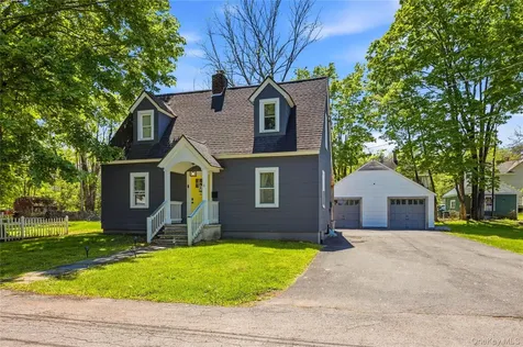 4 Green Acres Court Ellenville NY 12428