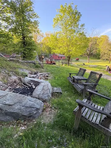 74 Lamoree Road Rhinebeck NY 12572