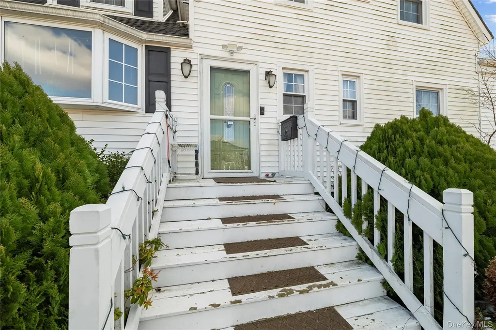 3414 Colony Drive Baldwin NY 11510