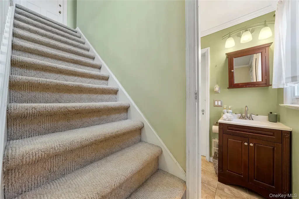 3414 Colony Drive Baldwin NY 11510