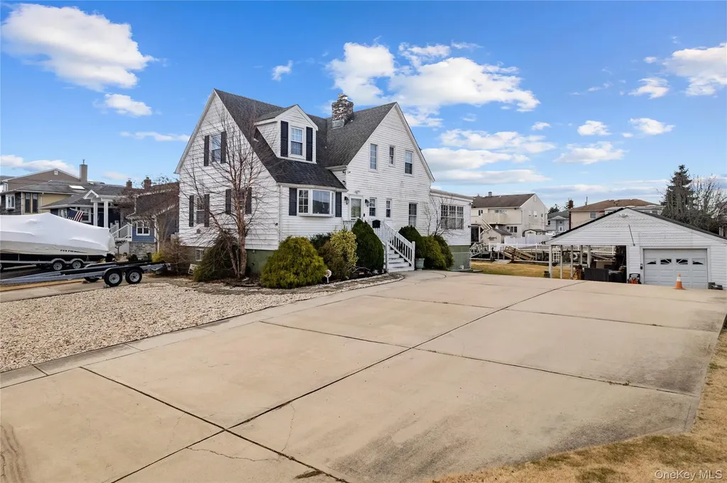 3414 Colony Drive Baldwin NY 11510