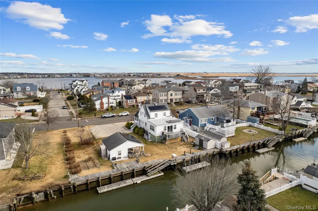 3414 Colony Drive Baldwin NY 11510