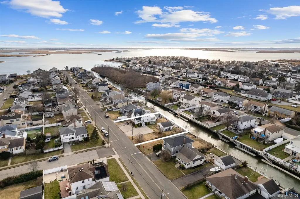 3414 Colony Drive Baldwin NY 11510