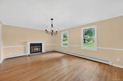 18 Bradley Court Brewster NY 10509