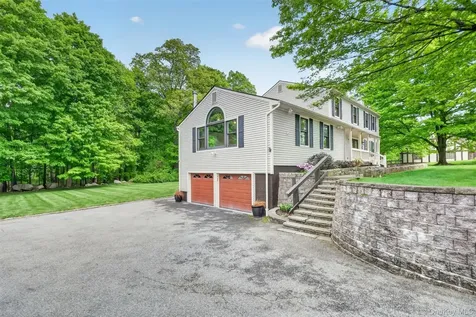 18 Bradley Court Brewster NY 10509