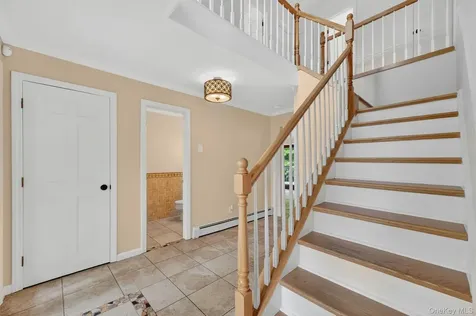 18 Bradley Court Brewster NY 10509