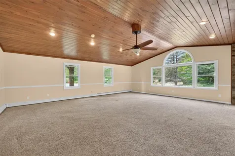 18 Bradley Court Brewster NY 10509