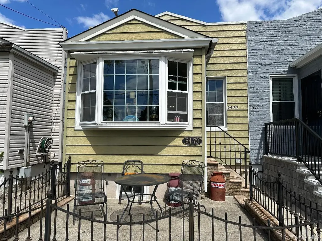 6473 59th Avenue Maspeth NY 11378