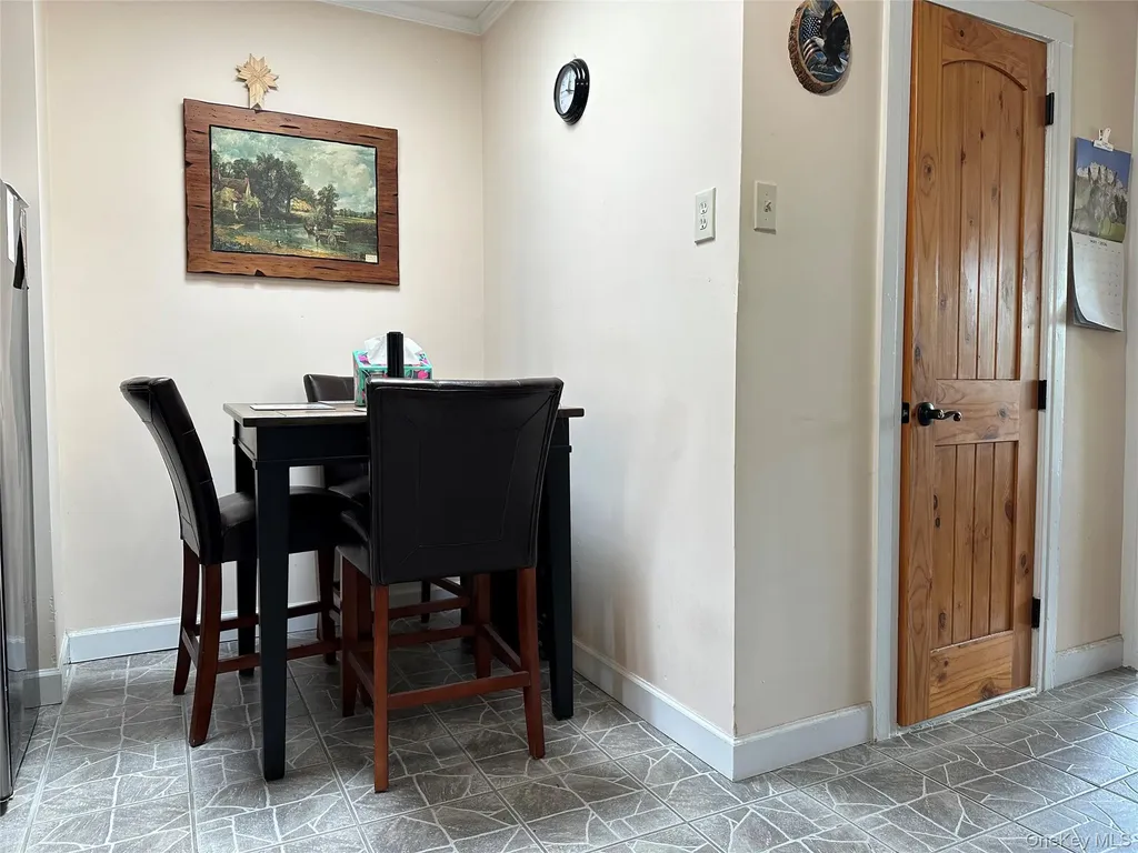 6473 59th Avenue Maspeth NY 11378