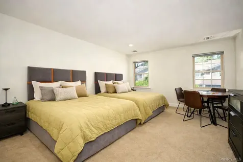 1 Preserve Court White Plains NY 10607