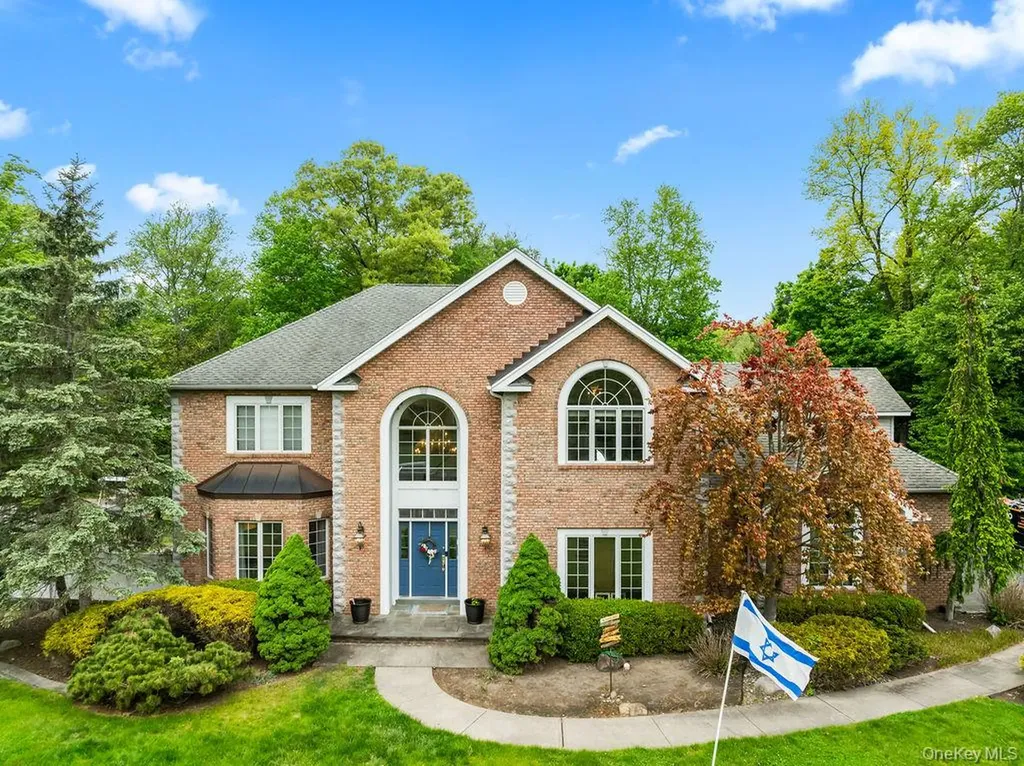 24 Oxford Drive Suffern NY 10901
