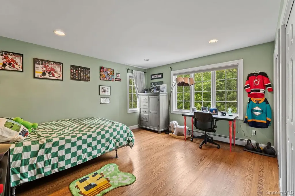 24 Oxford Drive Suffern NY 10901