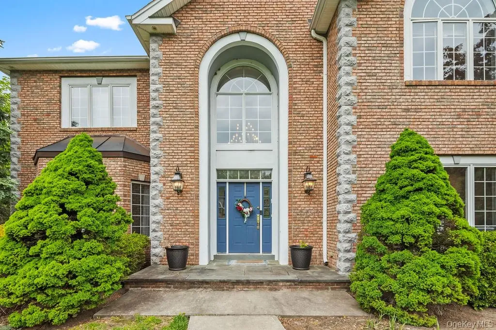 24 Oxford Drive Suffern NY 10901