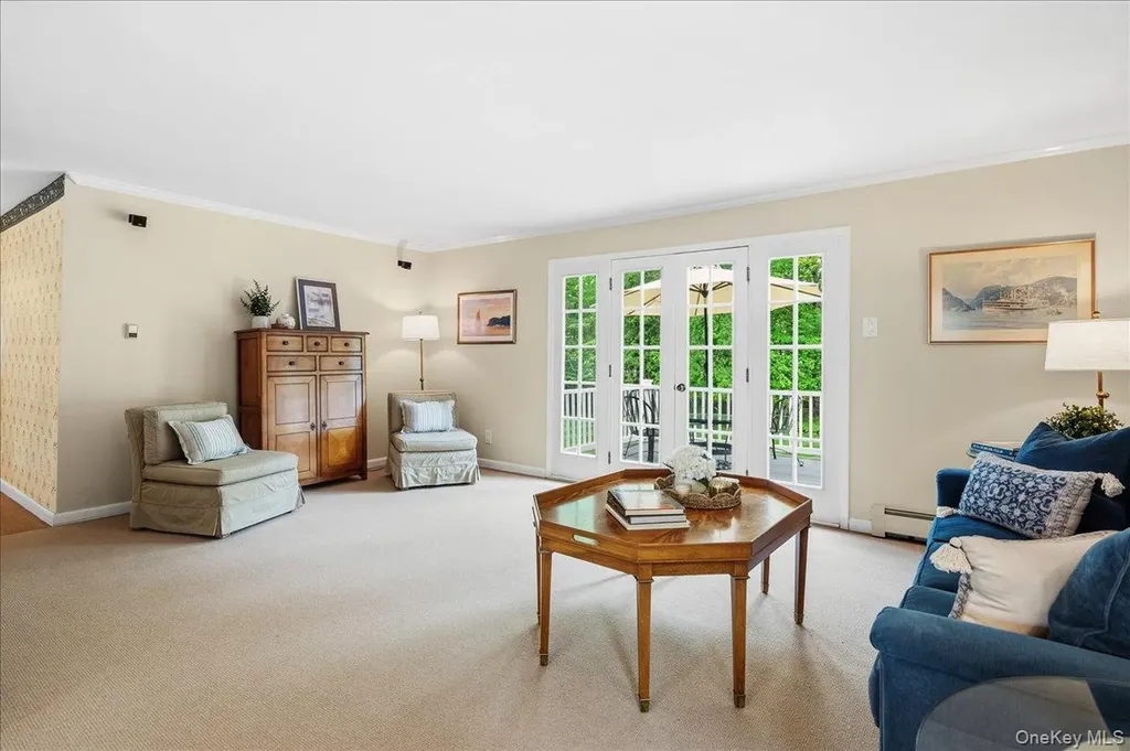 280 Maple Road Valley Cottage NY 10989