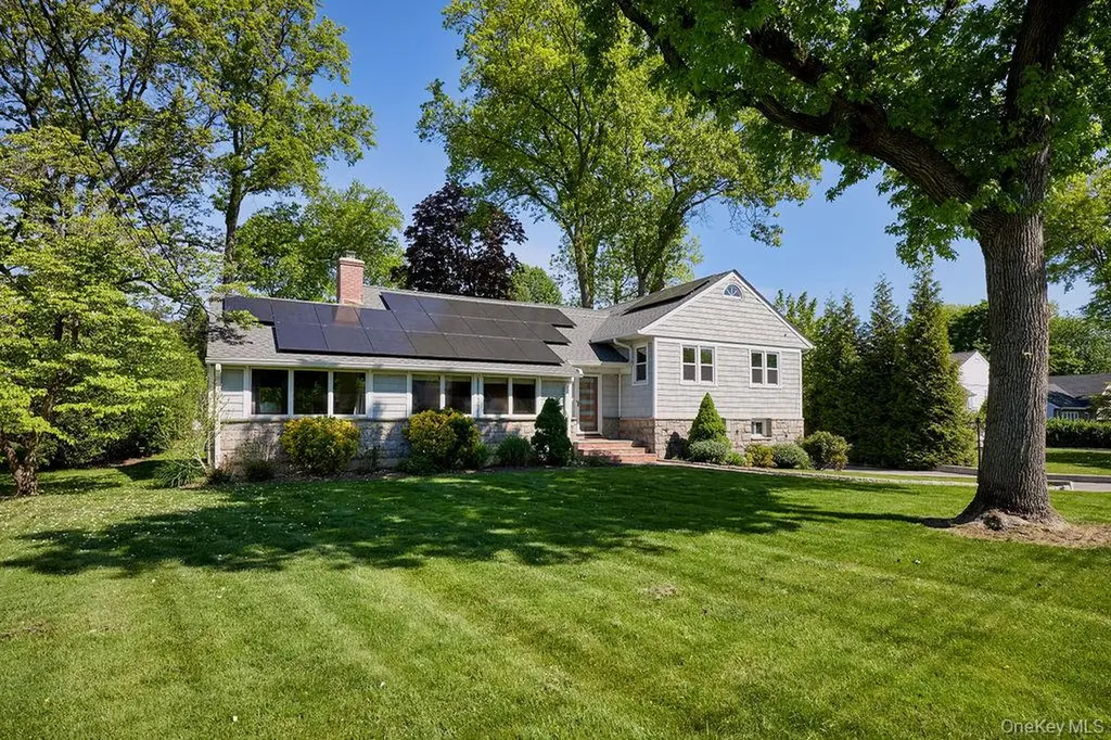 304 Surrey Drive New Rochelle NY 10804