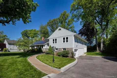 304 Surrey Drive New Rochelle NY 10804