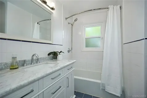 304 Surrey Drive New Rochelle NY 10804