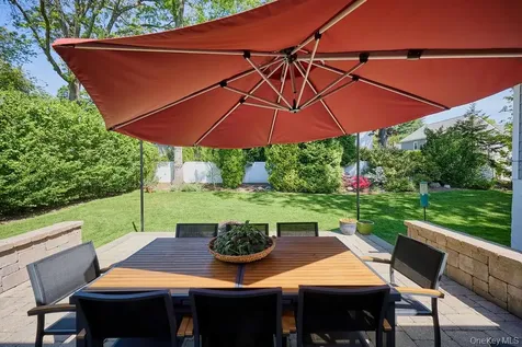 304 Surrey Drive New Rochelle NY 10804