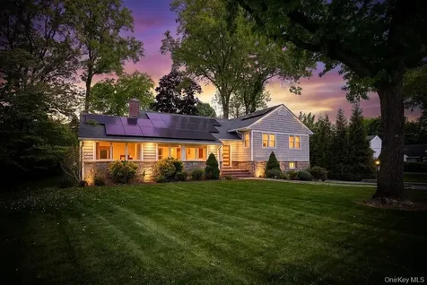 304 Surrey Drive New Rochelle NY 10804