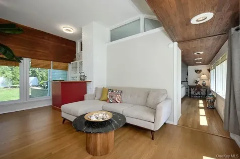 304 Surrey Drive New Rochelle NY 10804