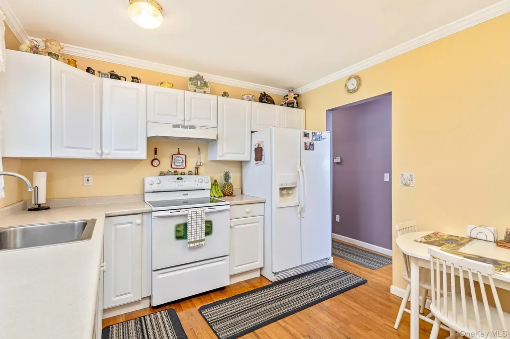 17 Biltmore Drive Mastic Beach NY 11951