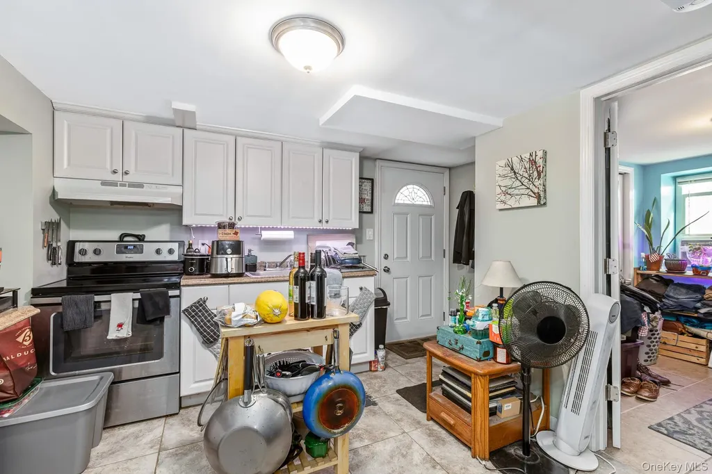 17 Biltmore Drive Mastic Beach NY 11951
