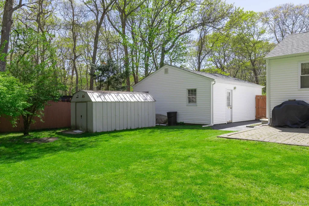17 Biltmore Drive Mastic Beach NY 11951