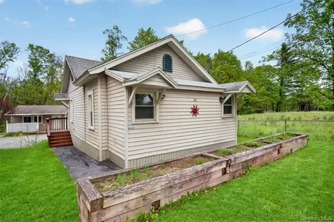 48-50 Horseshoe Lake Road Kauneonga Lake NY 12749