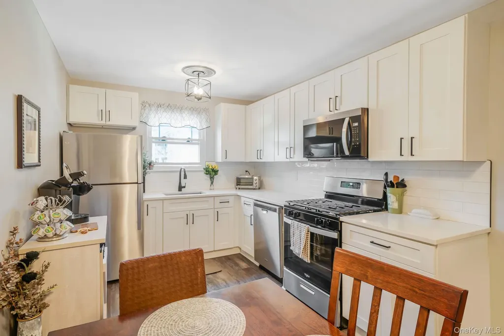 35 Fairharbor Drive Patchogue NY 11772