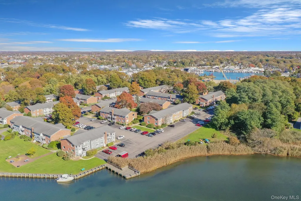 35 Fairharbor Drive Patchogue NY 11772