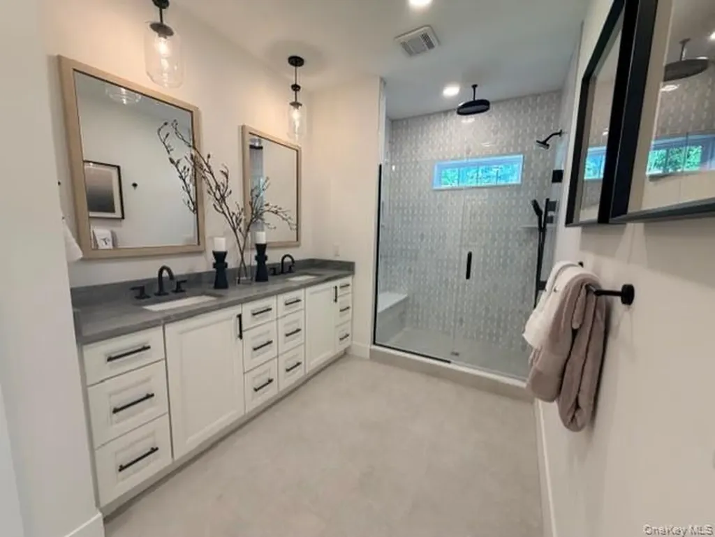 3 Victor Lane Yonkers NY 10710