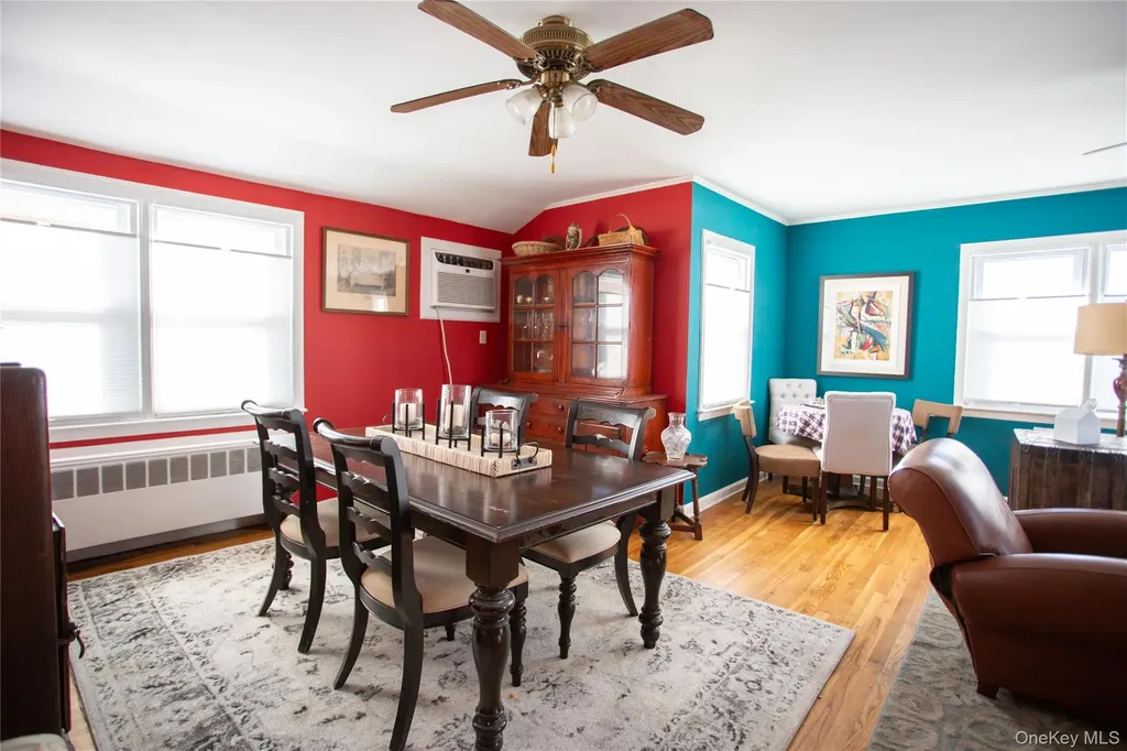 272 Laurelton Boulevard Long Beach NY 11561