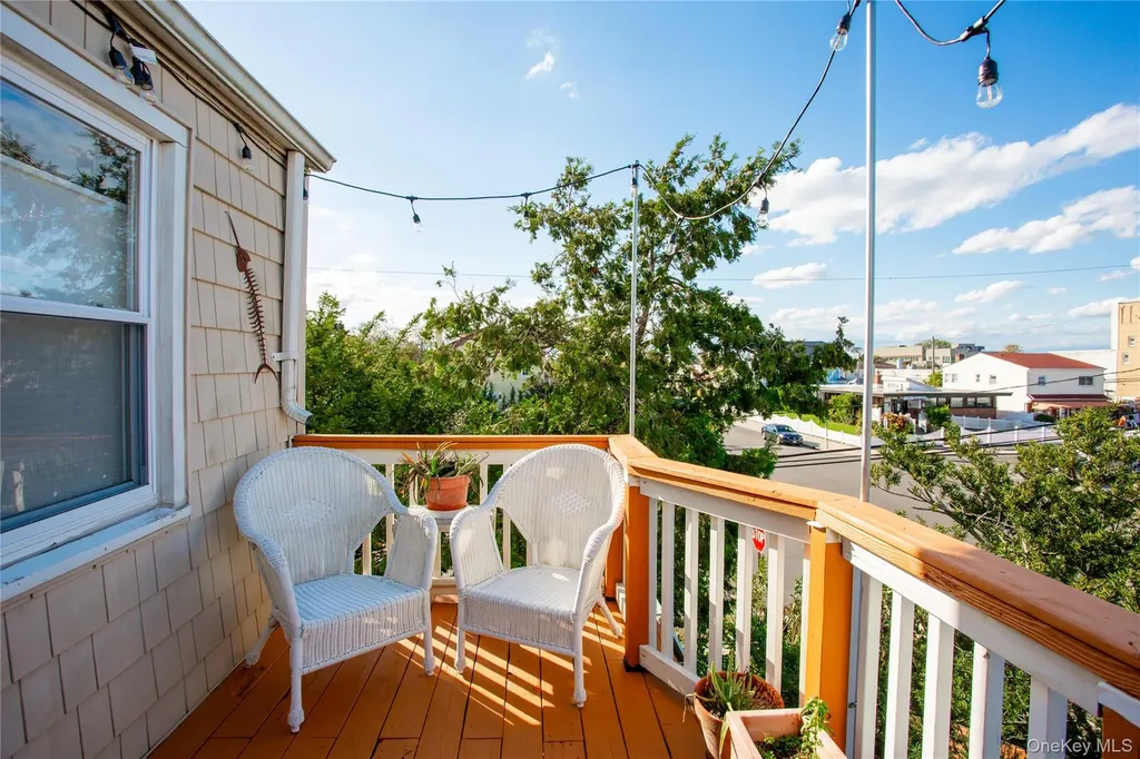 272 Laurelton Boulevard Long Beach NY 11561