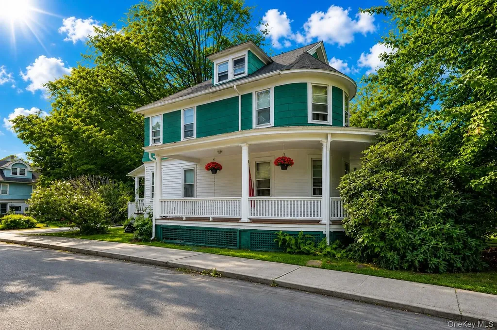 80 N Main Street Monroe NY 10950