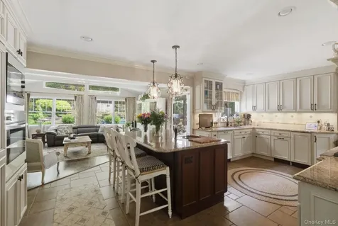 17 Milburn Road South Setauket NY 11720