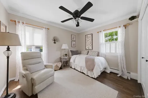 17 Milburn Road South Setauket NY 11720