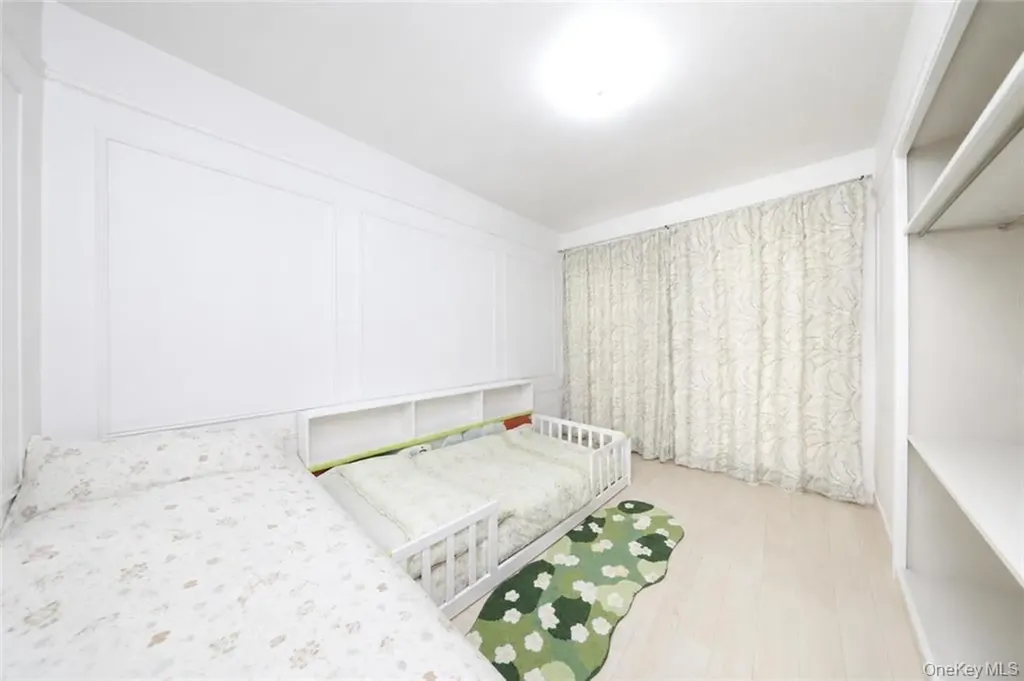 827 49th Street Brooklyn NY 11220