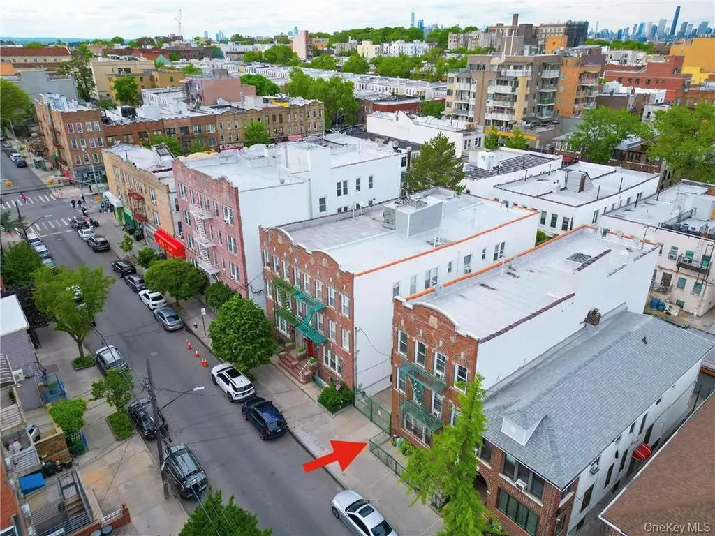 827 49th Street Brooklyn NY 11220